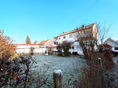 Sonnige 3 Zimmerwohnung mit Balkon und Garage