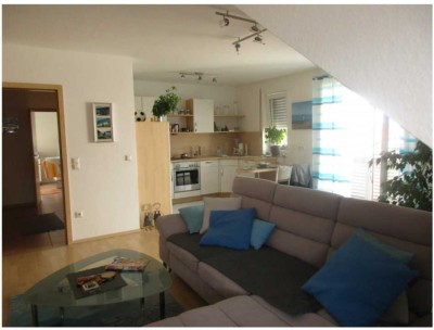 Gepflegte 3-Zimmer-DG-Wohnung mit Balkon und EBK in Bamberg Zentrum