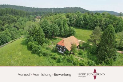 Schwarzwaldhof. Ideal als Retreat, Pferdehof, Ferienwohnungen, Seminarhaus oder Gnadenhof.