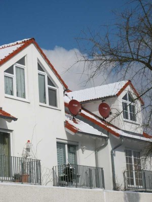 Kelkheim-Fischbach; modernes Reihenhaus!VON PRIVAT!