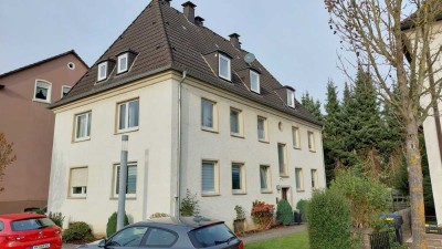 großzügige und renovierte DG-Wohnung in unmittelbarer Bahnhofsnähe in Plettenberg-Eiringhausen