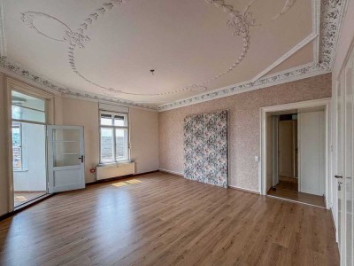 Großzügige Wohnung 185 qm mit 5 Zimmern
