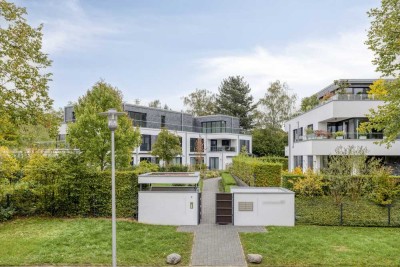 Traumhafte Rheinlage: Erdgeschosswohnung mit großem Garten, 3 Terrassen und Tiefgaragenstellplätzen