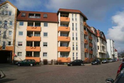 Modernes 1 Zimmer-Apartment mit Einbauküche und Balkon in Uni-Nähe zu vermieten
