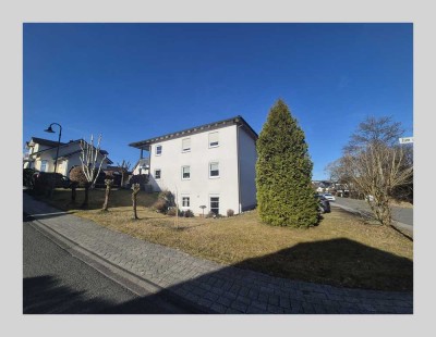 Ihr Rückzugsort oder Renditeobjekt – 2-Zimmer-Wohnung mit Terrasse in Wenden