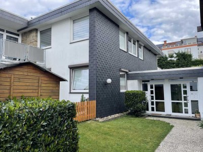 Schöne und vollständig renovierte 2,5-Zimmer-Wohnung mit geh. Innenausstattung mit Balkon in Hagen