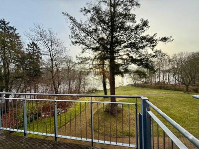 großzügige Wohnung in Parkresidenz mit Seeblick