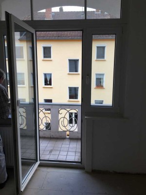 2 Balkone in der Südstadt, 2-Zimmer-Wohnung zentral u. ruhig