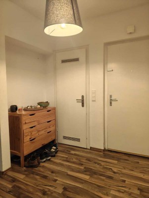 3-Zimmer-Wohnung mit Balkon im 1. OG