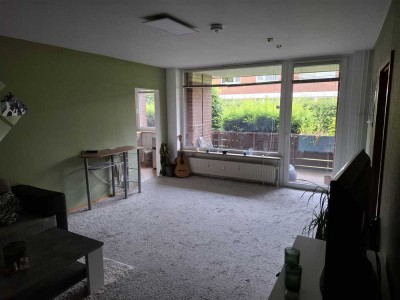 Zentral gelegene 2 Zimmer Wohnung mit Loggia
