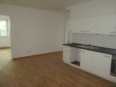 *Neubiberg * 3 Zimmer * Wohnküche mit EBK * Duschbad * Parkett *