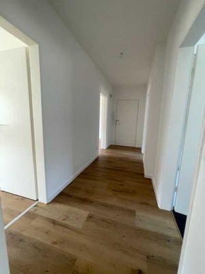 Attraktive 3-Zimmer - Wohnung mit Balkon - perfekt als Altersvorsorge.