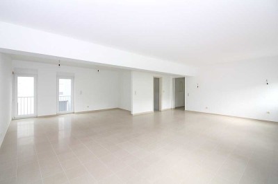 Exklusiver Erstbezug: Großzügige 3-Zimmer-Wohnung mit modernem Flair in Ludwigshafen