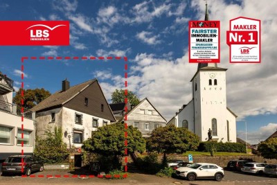 Zentral in Halver: sanierungsbedürftiger Altbau mit Potenzial