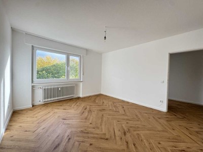 Sonnige Eigentumswohnung mit Balkon, Aufzug & Einbauküche