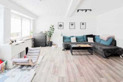 PROVISIONSFREI ! Modernisierte Maisonette-Wohnung mit Sonnenterrasse in ruhiger Lage von Homberg