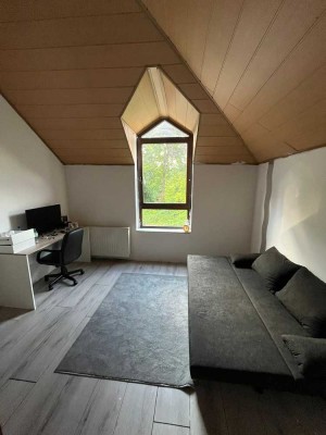 Gemütliches Zimmer mit Bad en Suite direkt an der Ruhr