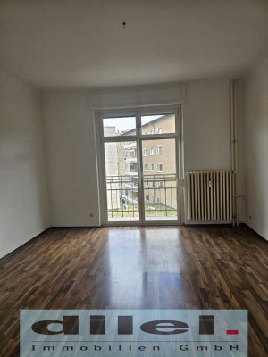 PF-Nordstadt**Hohenzollernstr.**schöne 3-Zi.-Wohnung**Citynah u. Verkehrsgünstig**