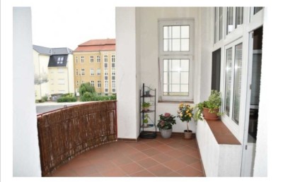 Altbau, 3 Zi., 2 Balkone, Parkett, Wildenbruchstr.