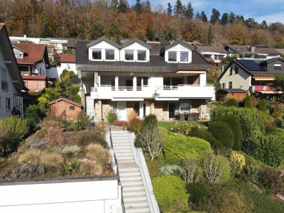 Wohnen, wo Waldkirch am schönsten ist – saniertes Einfamilienhaus mit Einliegerwohnung und Aussicht