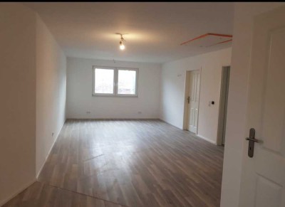 Helle 4-Zimmer Wohnung mit Balkon in Barßel-Elisabethfehn