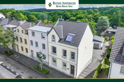 Wohnhaus zur Modernisierung mit 4 Einheiten in bevorzugter Lage von Bonn - Ippendorf