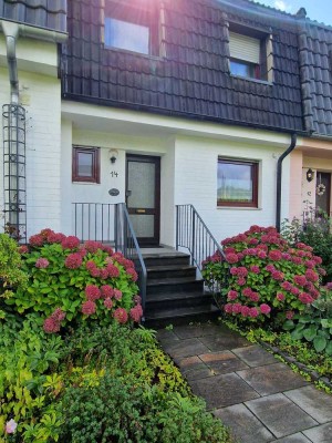 Gepflegtes Reihenmittelhaus mit 4,5 Zimmern in Overath