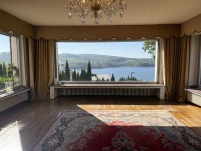 TOP: Einmaliger Seeblick in Sundern-Langscheid am Sorpesee: Einfamilienhaus mit Garten & Garage