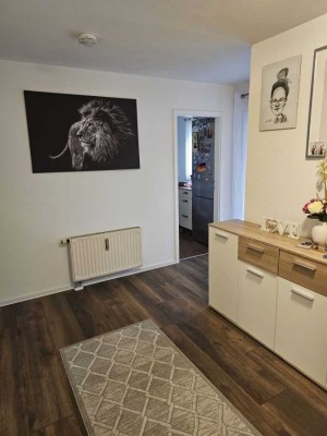 Barrierefreie, 3,5 Zimmer EG Wohnung mit Terrasse, EBK und TG Stellplatz zu vermieten