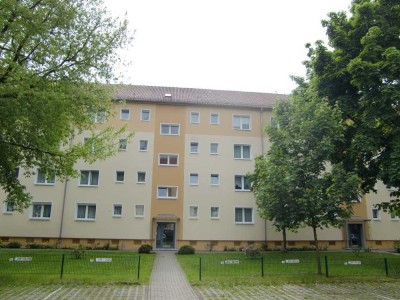 Bezugsfertige 4-Raumwohnung mit Balkon im WK II