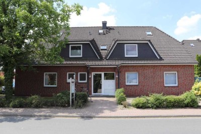 Gepflegte Maisonette-Wohnung mit vier Zimmern sowie Balkon und Einbauküche in Harpstedt
