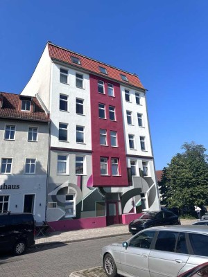 3 Raum Wohnung mit Balkon, nähe Mückenwirt