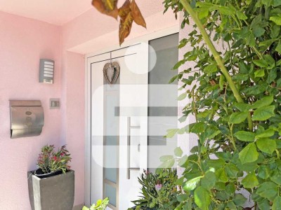 Großes Einfamilienhaus in ruhiger Lage!