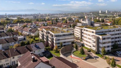 Stilvoll & effizient: Gartenwohnung mit 2 TG-Stellplätzen