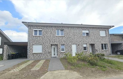 Neubau 5 Zimmer DHH mit Balkon & Garten in Rotenburg (Wümme)