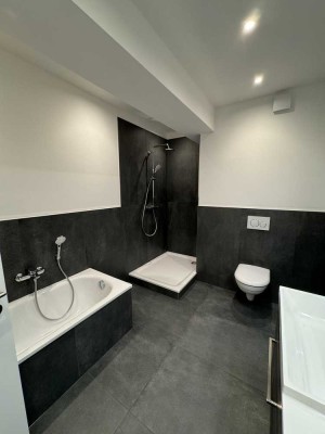 Erstbezug nach Sanierung: 4-Zimmer-Wohnung mit Balkon in Marl Brassert