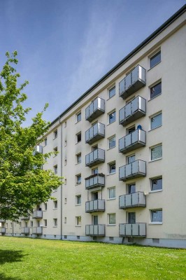 Familienglück * 3-Zi.-Whg. m. Balkon * ruhige Lage * 74 m²