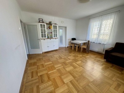 GEMÜTLICHE 2-ZIMMER-WOHNUNG IN BRUNN am GEBIRGE – Ihr neues Zuhause auf 55 m²!