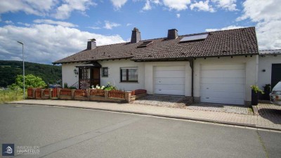 Freistehendes Einfamilienhaus mit Einliegerwohnung in Villmar, Ortsteil