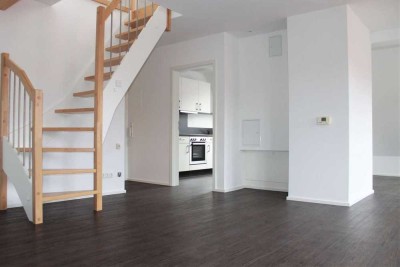 Perfekte Innenstadtlage - Dachgeschosswohnung mit Terrasse in der Altstadt zu vermieten!