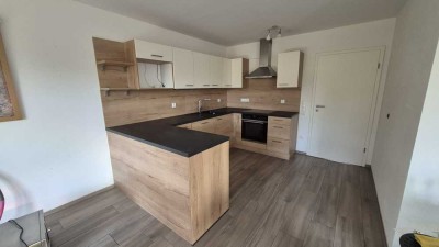 Neuwertige 3-Zimmer-Erdgeschosswohnung in Kastl mit Garten