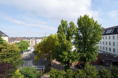Df.-Flingern/Nord:  Großzügiges Penthouse mit drei Terrassen in stilvollem Gebäude