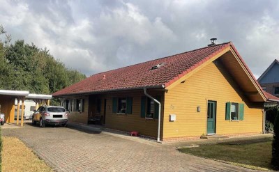 Ebenerdiges, energieeffizientes Holzhaus in Fischerhude-Quelkhorn zu verkaufen!
