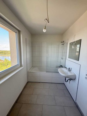 Zum Erstbezug, optimale Aufteilung, Tageslicht Bad, Elbblick