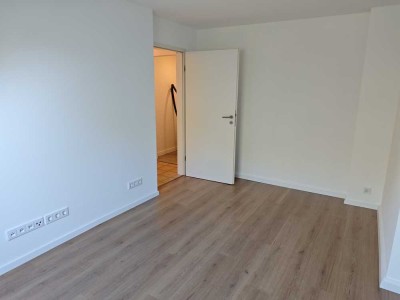 4-Raum-DG-Wohnung - 63m² in Mülheim rheinnähe