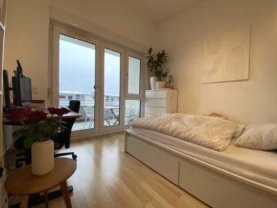 Helle 1-Zimmer-Wohnung mit Balkon, EBK und TG-Stellplatz