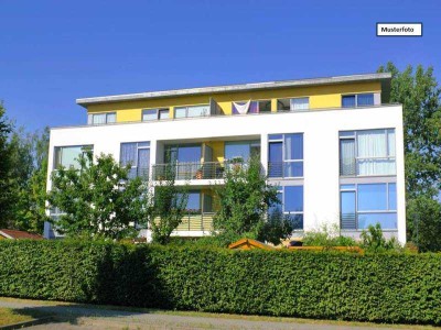 Provisionsfrei Etagenwohnung in 10559 Berlin, Perleberger Str.