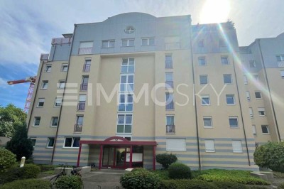 Renovierte 2-Zimmerwohnung mit großem Süd-Balkon und Stellplatz