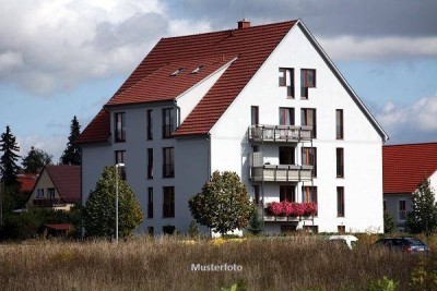 Maisonettewohnung mit Wintergarten und Gartenanteil