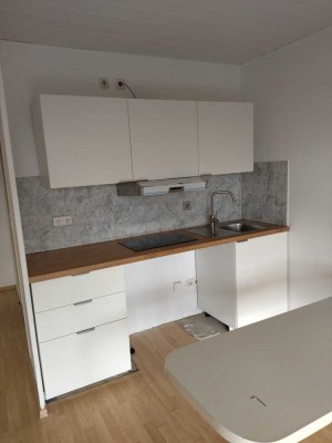 Helle 1-Zimmer-Wohnung mit Balkon & neuer Einbauküche – 40 m²